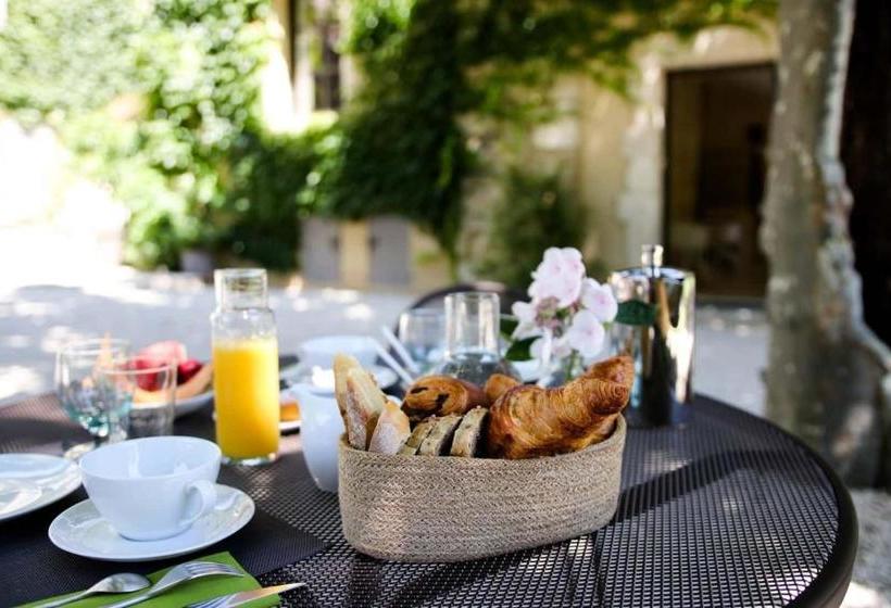 Hotel Mas Château Blanc