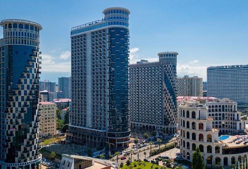 Orbi Sea Towers Hotel Official