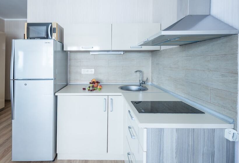 Orbi Sea Towers Hotel Official