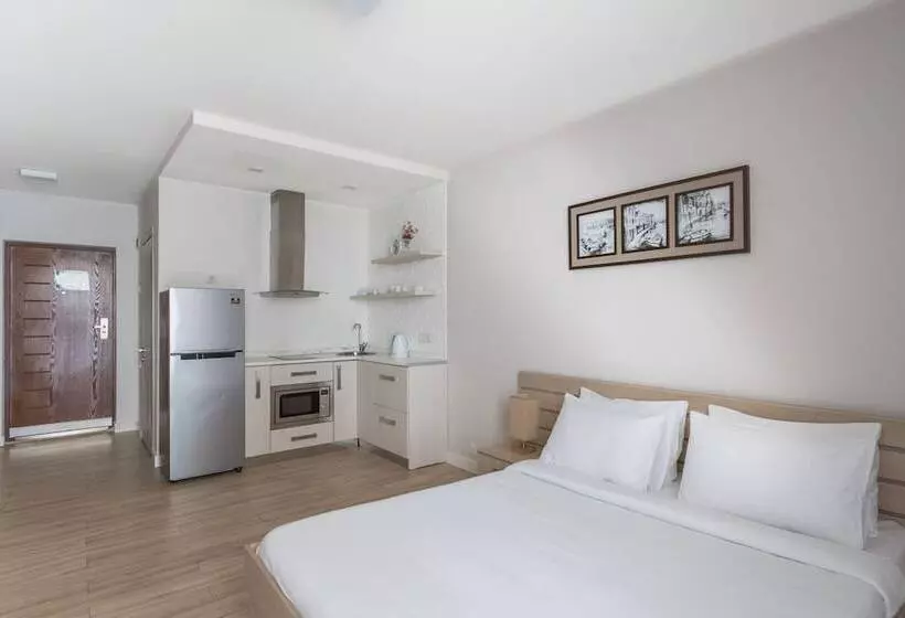 Orbi Sea Towers Hotel Official