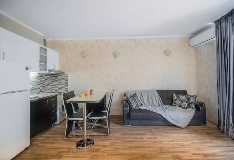 Orbi Sea Towers Hotel Official