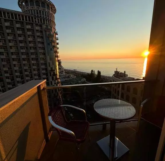 Orbi Sea Towers Hotel Official