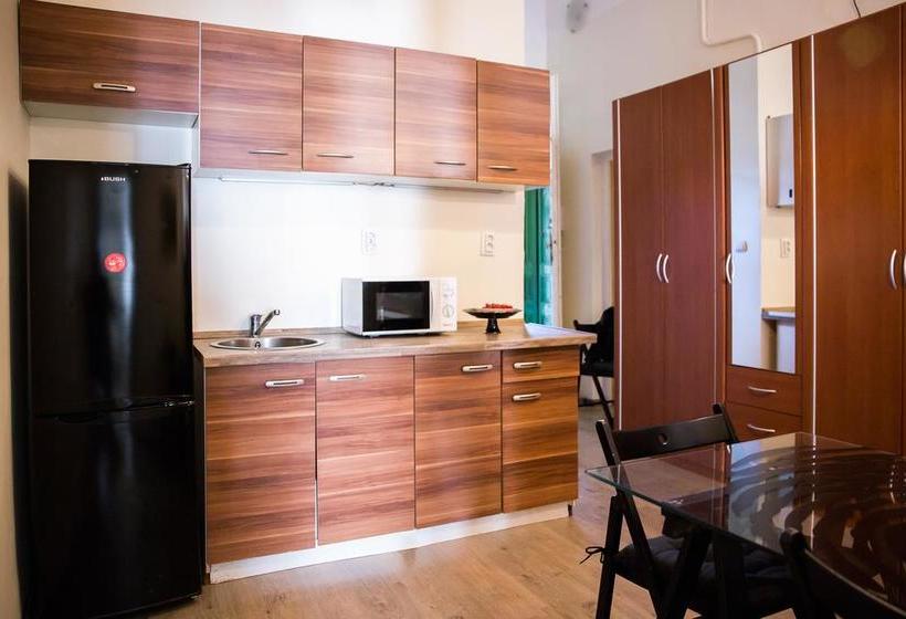 בית מלון כפרי Ozone Private Rooms