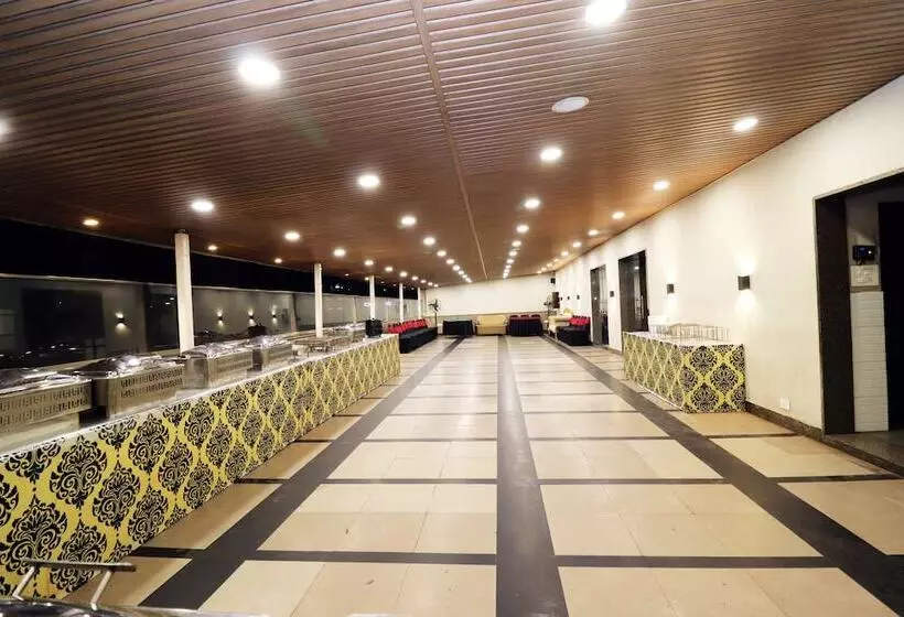 Hotelli Rajhans Regent