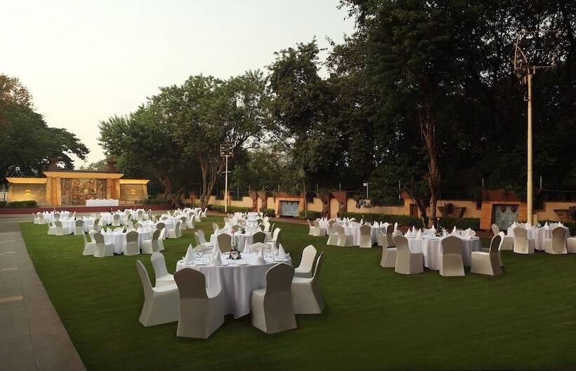 هتل Residency Club