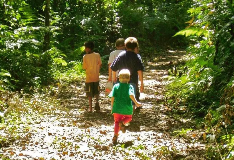 ホテル Sarinbuana Eco Lodge