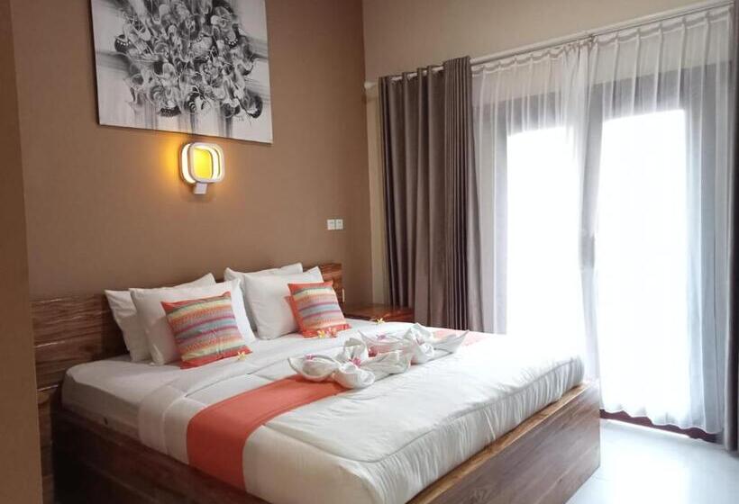 ホテル Semilir Inn Senggigi