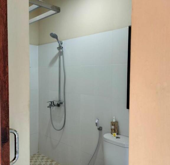 ホテル Semilir Inn Senggigi