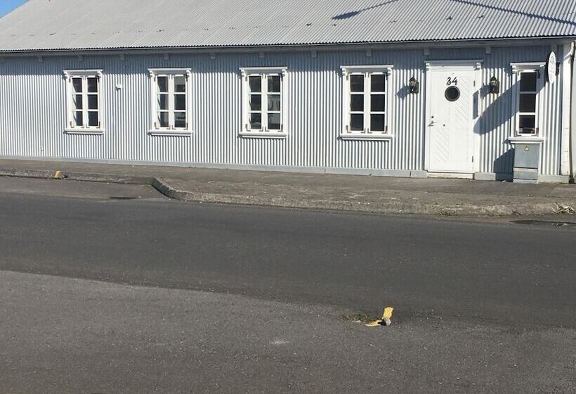 هتل Welcome Riverside Guesthouse