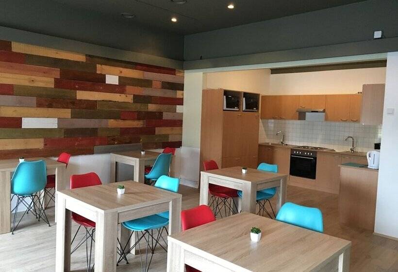 هتل Welcome Riverside Guesthouse