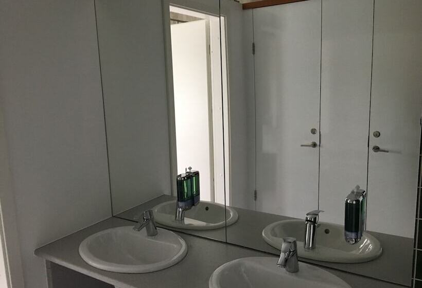 هتل Welcome Riverside Guesthouse