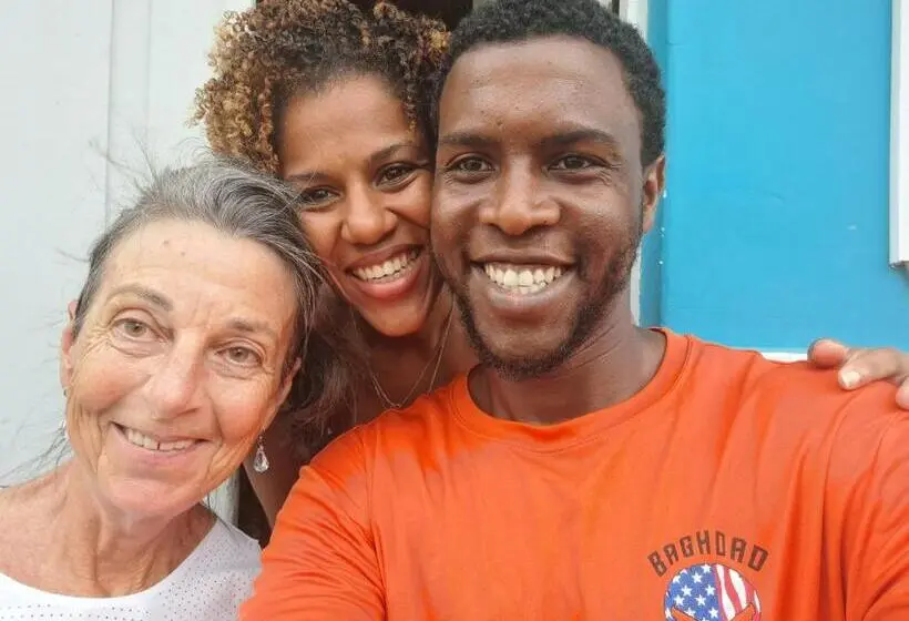 هاستل Mendes Homestay   B&b In The Heart Of Praia