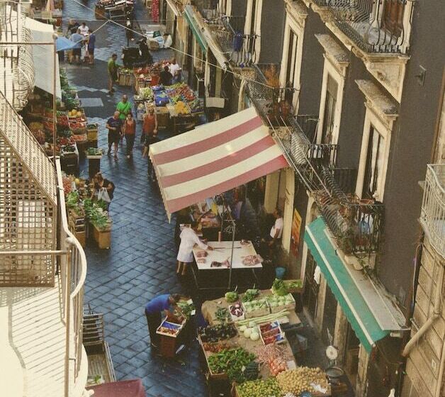 هتل Asmundo Di Gisira