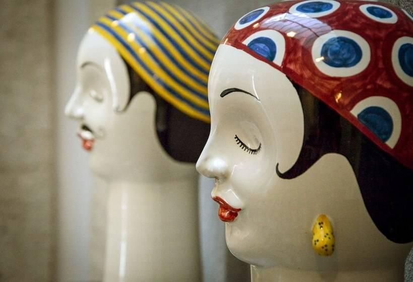 هتل Asmundo Di Gisira