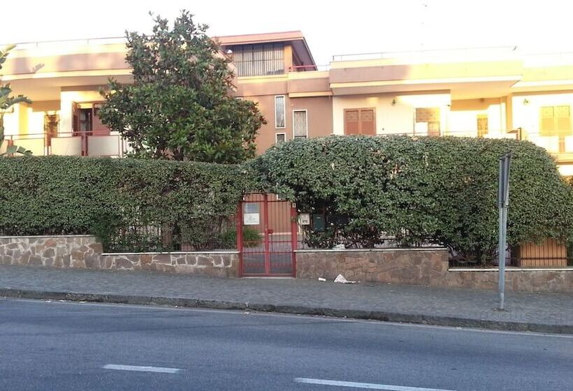 هتل B&b La Ginestra