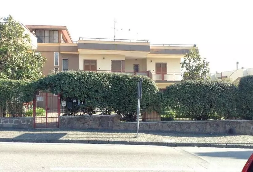 Hotelli B&b La Ginestra