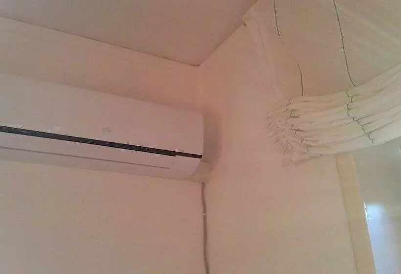 Hotelli B&b La Ginestra