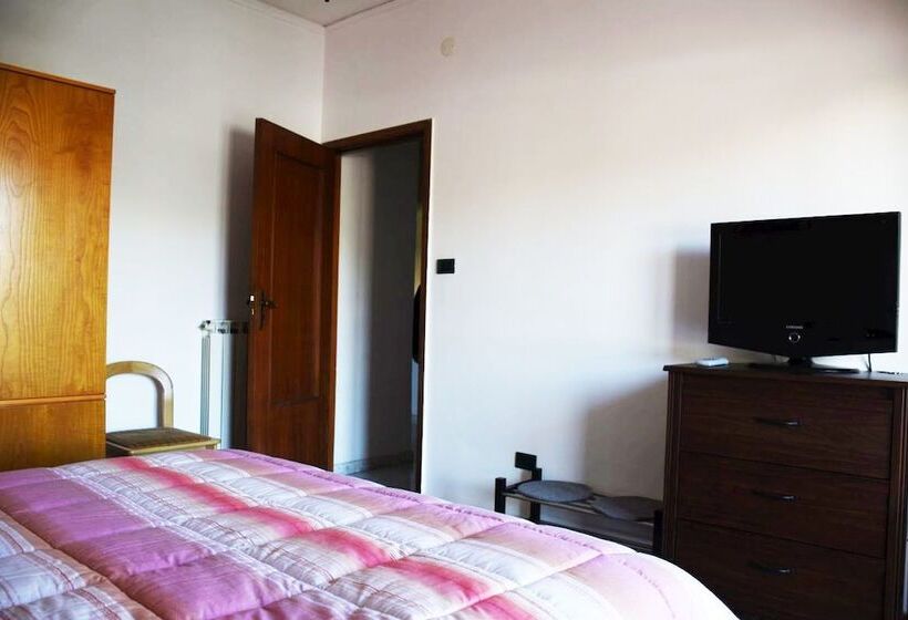 هتل B&b La Ginestra