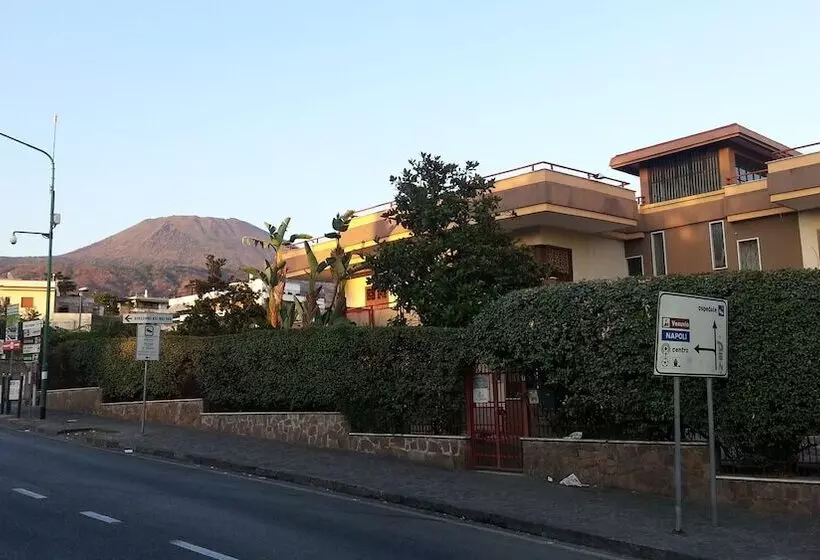 Hotelli B&b La Ginestra