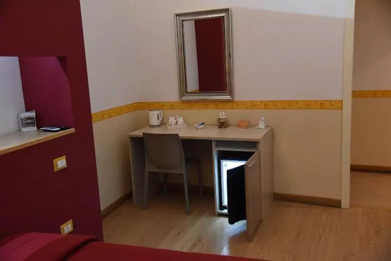 هتل B&b The Queens