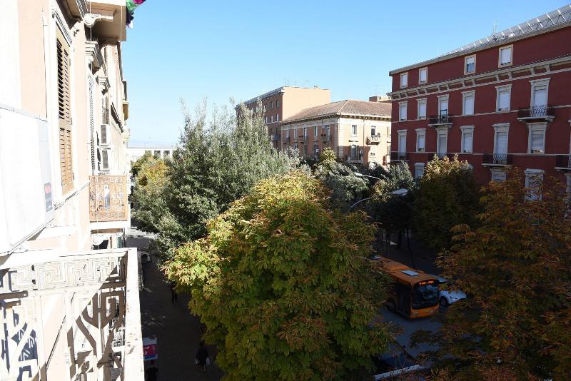 هتل B&b The Queens