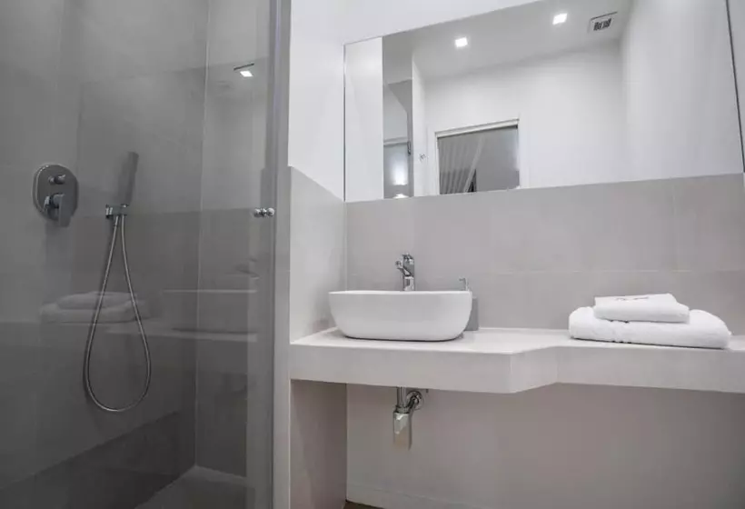 Hotelli Blanco B&b  Group