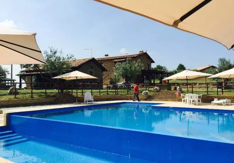 هتل Borgo Nociquerceto