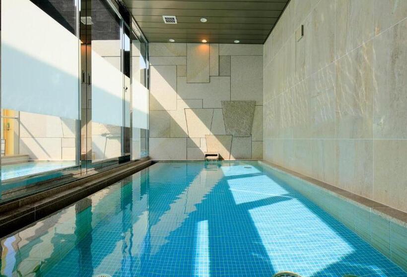 Candeo Hotels Kobe Tor Road