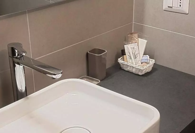 ホテル Four Rooms Guesthouse