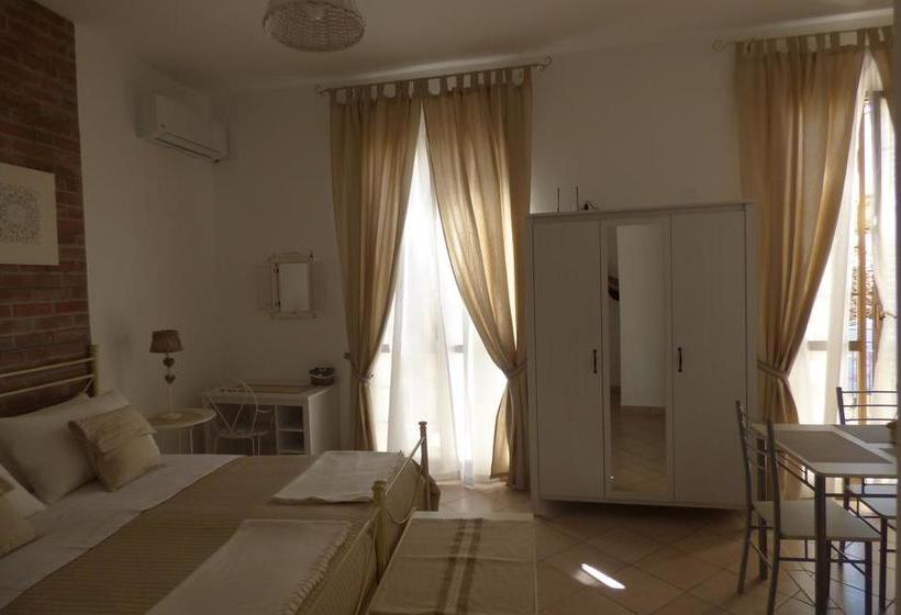 ホテル La Mansarda