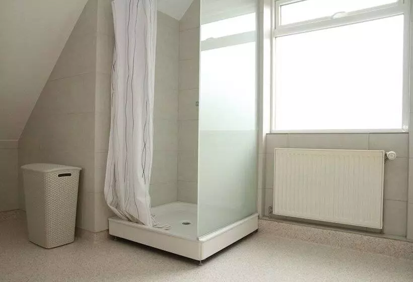 هتل Olga Guesthouse