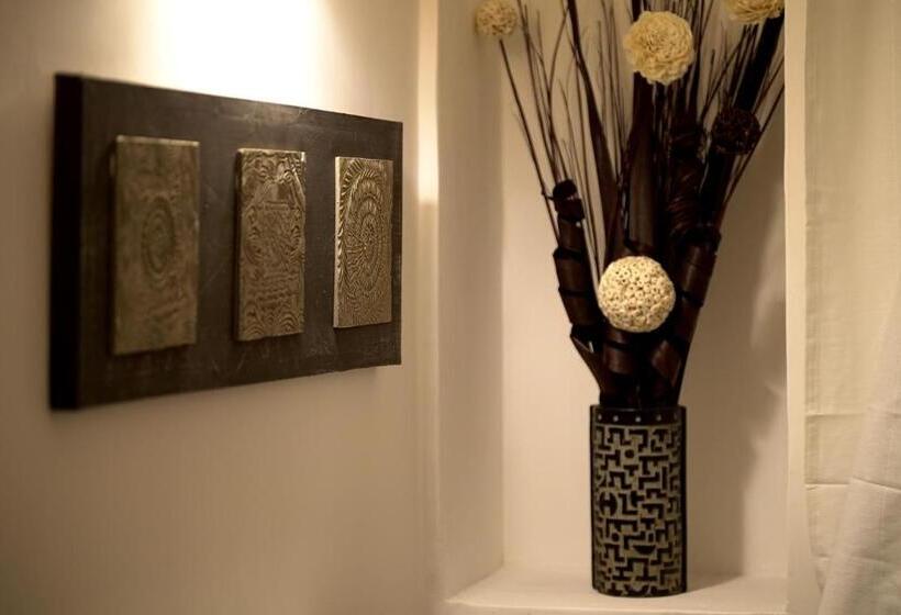 هتل Olympic Charme