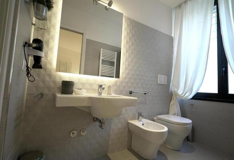 هتل Olympic Charme