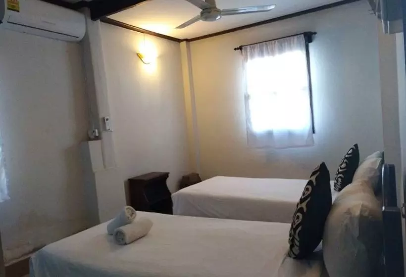 ホテル Pakam Guesthouse