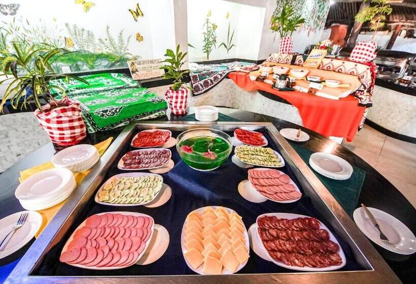 هتل Papillon Lagoon Reef