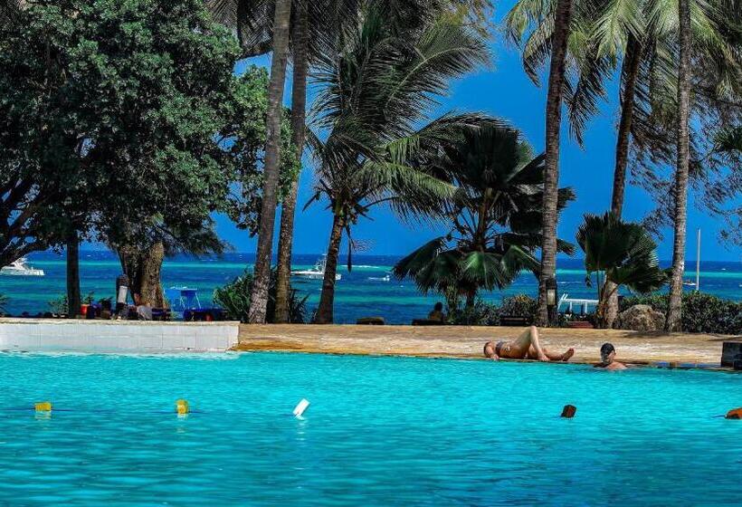 هتل Papillon Lagoon Reef