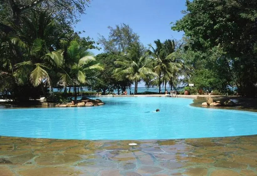 هتل Papillon Lagoon Reef