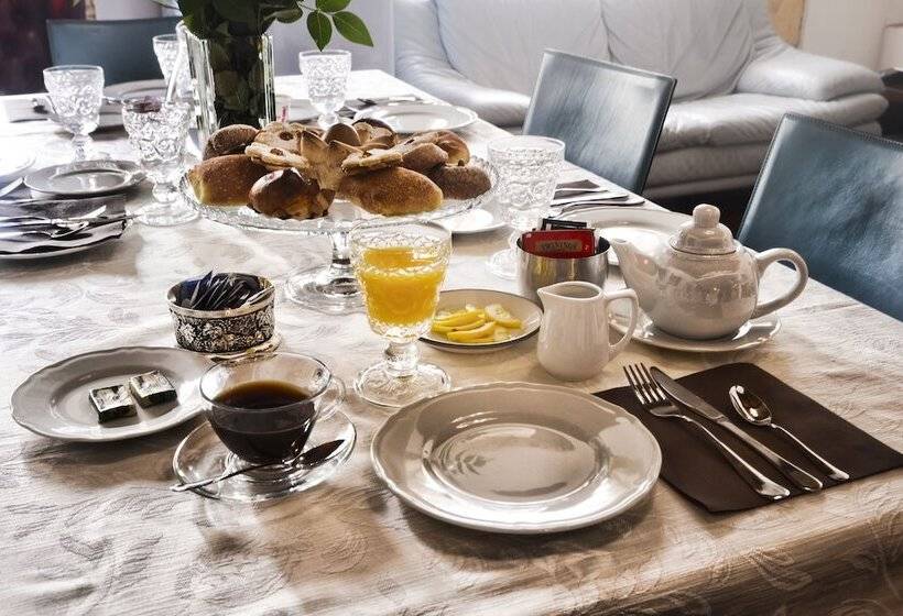 Отель Relais Del Porto  Affitta Camere