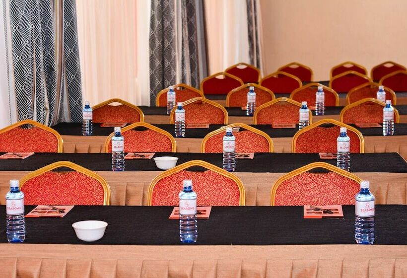 هتل Seasons Airport