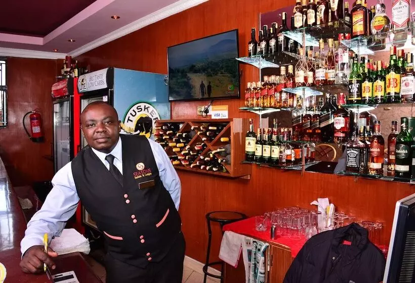 هتل Seasons Airport