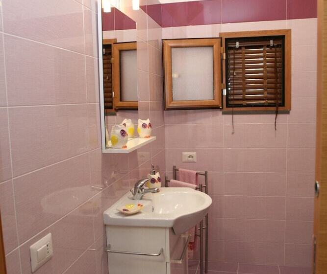 酒店 Titus & Caius B&b