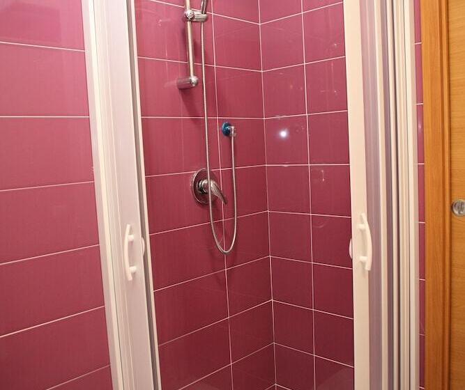 酒店 Titus & Caius B&b