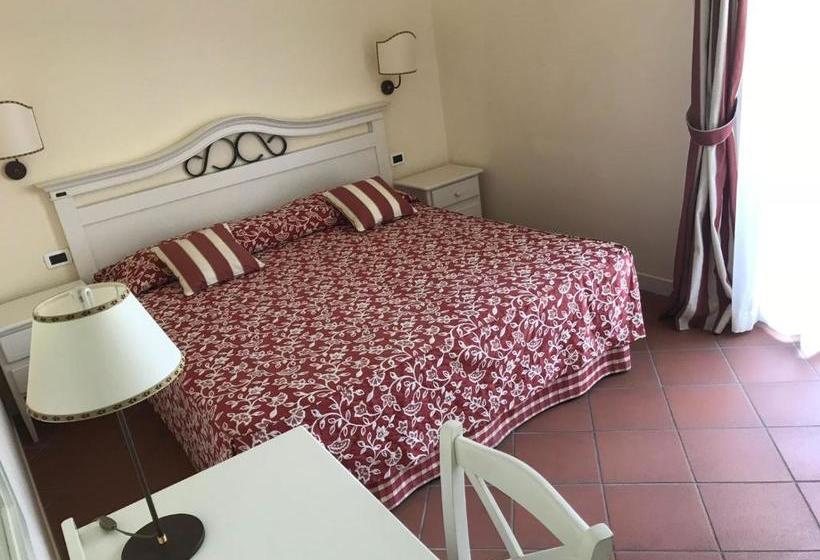 בית מלון כפרי Villa Rosella Resort