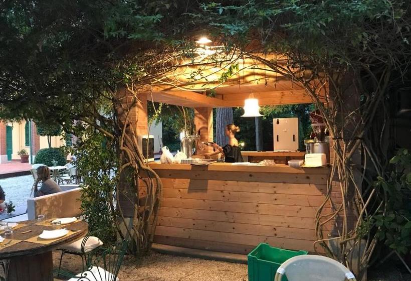 בית מלון כפרי Villa Rosella Resort