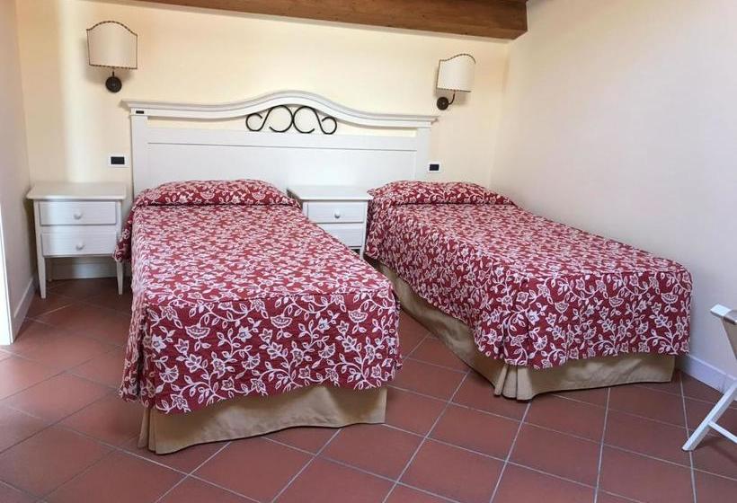 בית מלון כפרי Villa Rosella Resort