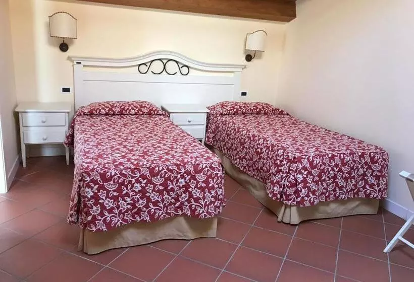 ホテル Villa Rosella Resort
