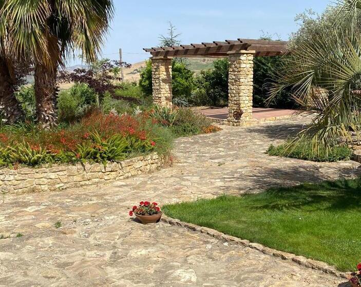 فندق Villa Russo