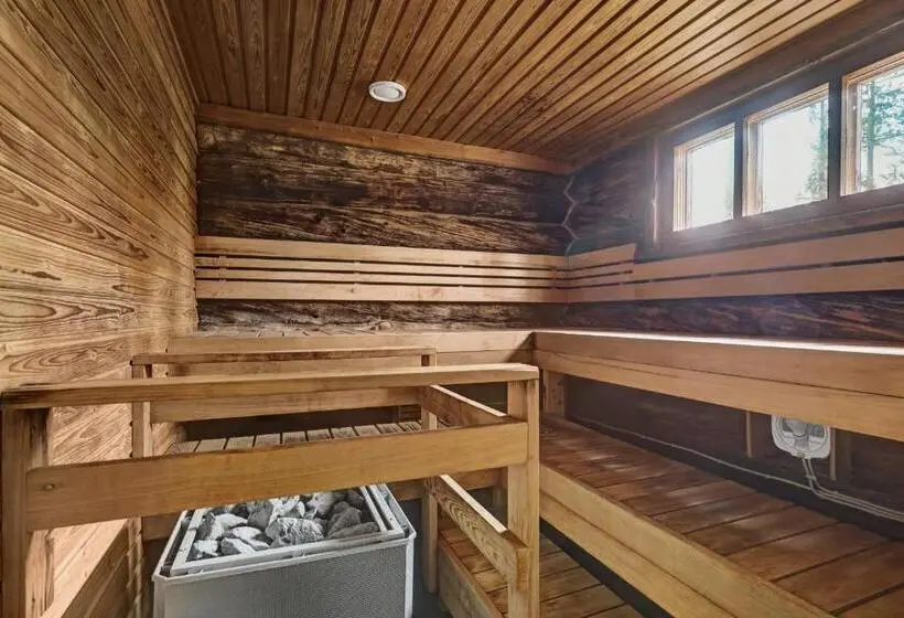 ユースホステル Bliss Adventure Lodge
