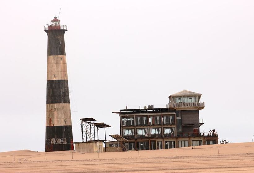 Hotel Amjicaja Guesthouse, Tours & Rentals