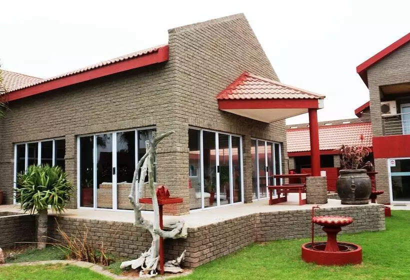 هتل Amjicaja Guesthouse, Tours & Rentals